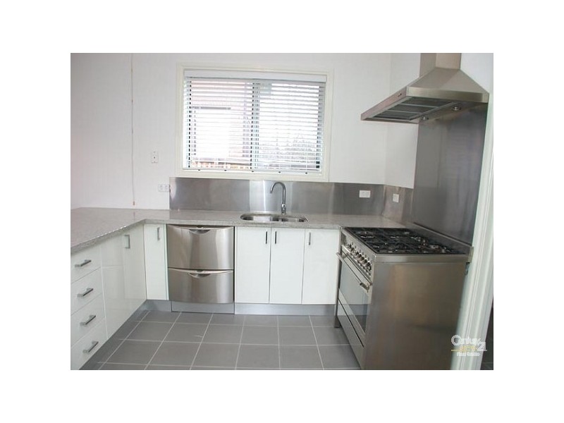 2/828  Doncaster Road, Doncaster VIC 3108