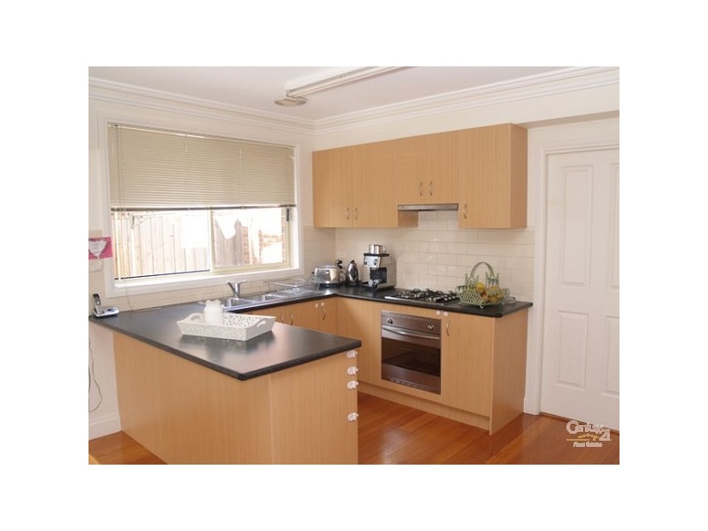 Unit 1/8 Roger Street, Doncaster East VIC 3109