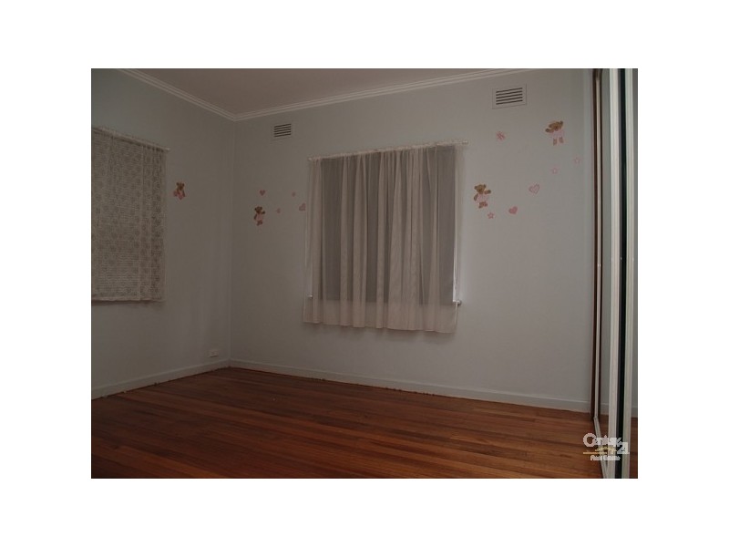 53 Robinson Grove, Bulleen VIC 3105