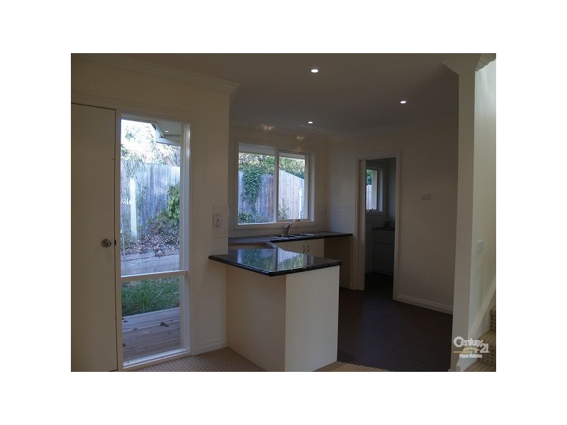 28 Blackburn Road, Doncaster East VIC 3109