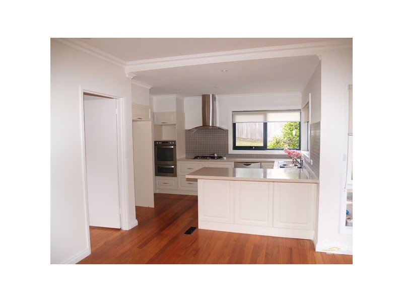 47 Winters Way, Doncaster VIC 3108