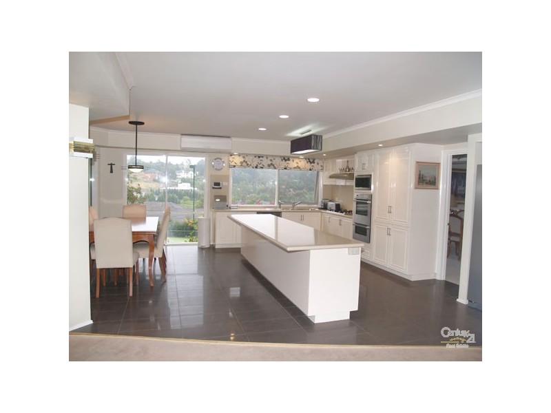 2 Kyrenia Court, Warrandyte VIC 3113