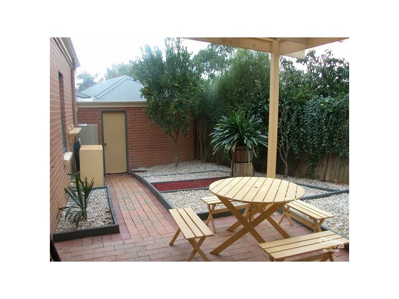 9/25 Cavalier Street, Doncaster East VIC 3109