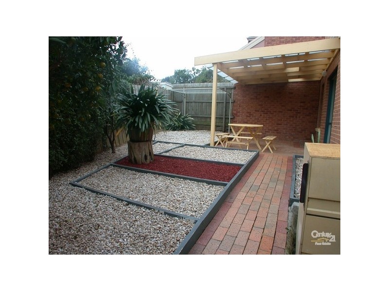 9/25 Cavalier Street, Doncaster East VIC 3109