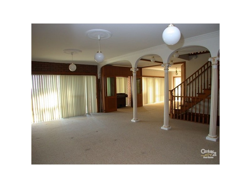 167 BEDFORD ROAD, Ringwood East VIC 3135