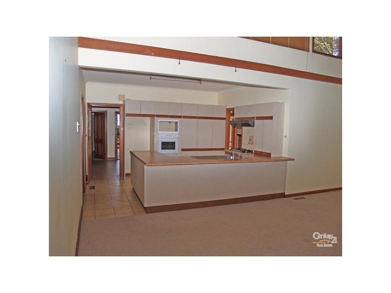 169 Bedford Road, Ringwood East VIC 3135