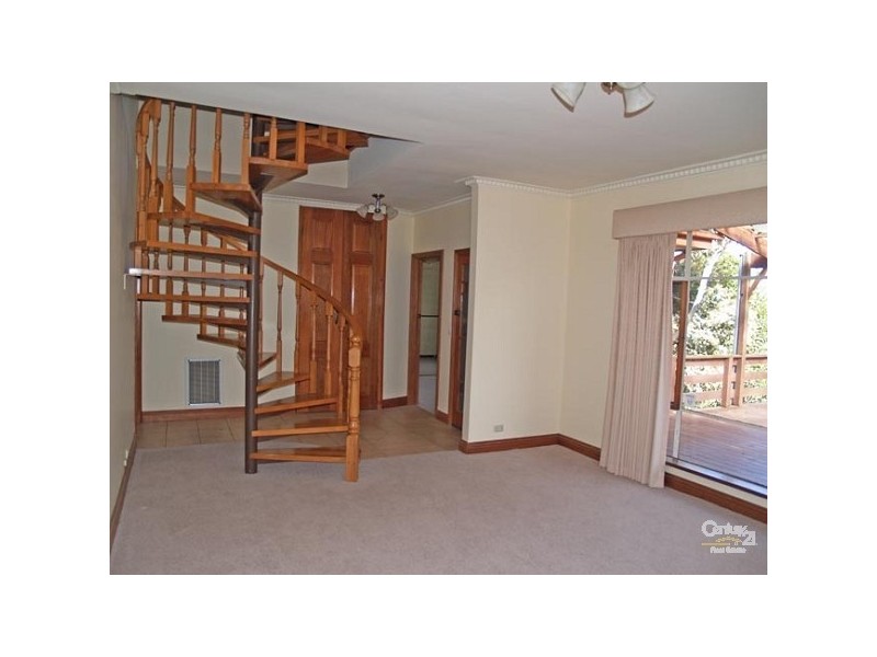 169 Bedford Road, Ringwood East VIC 3135