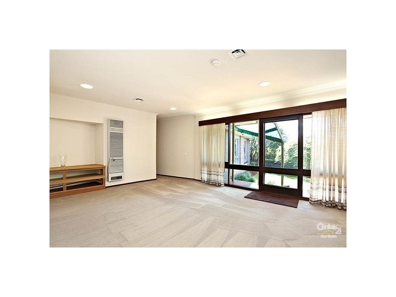 11 Benton Court, Doncaster VIC 3108