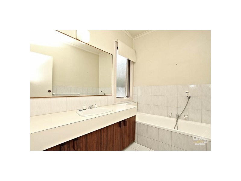 11 Benton Court, Doncaster VIC 3108