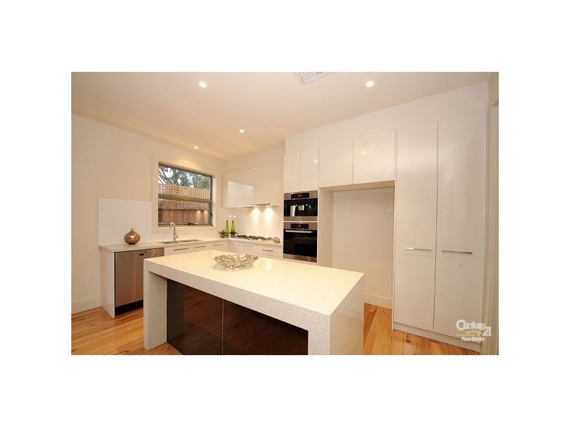 2/53-55 Williams Road, Blackburn VIC 3130