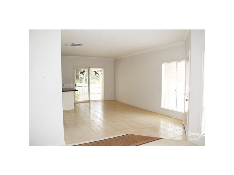 3/10 Frank Street, Doncaster VIC 3108