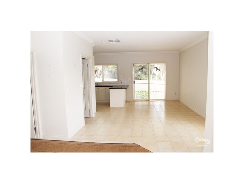 3/10 Frank Street, Doncaster VIC 3108