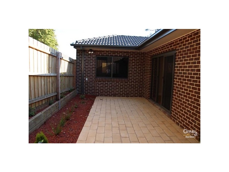 2/20 Queens Avenue Doncaster, Doncaster VIC 3108