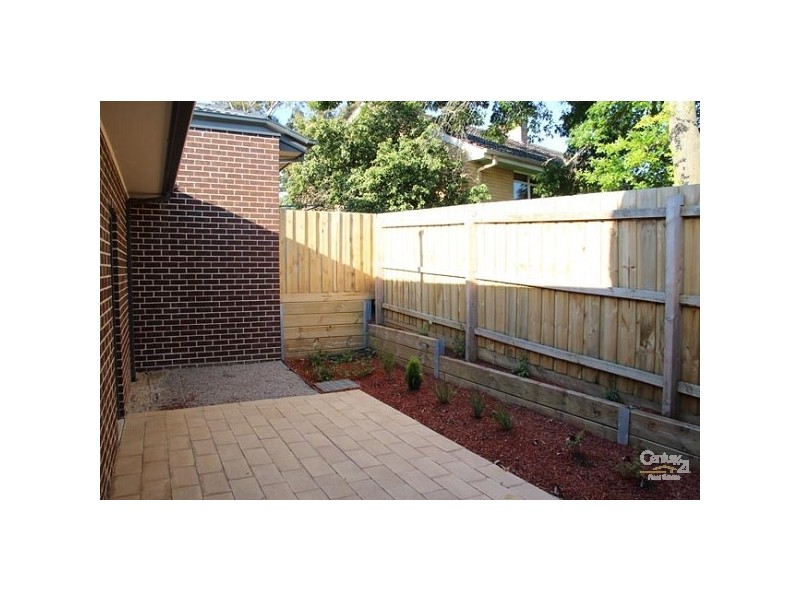 2/20 Queens Avenue Doncaster, Doncaster VIC 3108