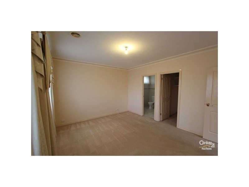 126 Through Road, Camberwell VIC 3124