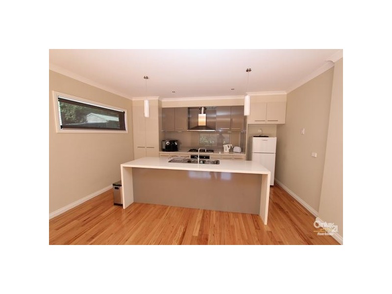 1/184 Blackburn Road, Doncaster East VIC 3109