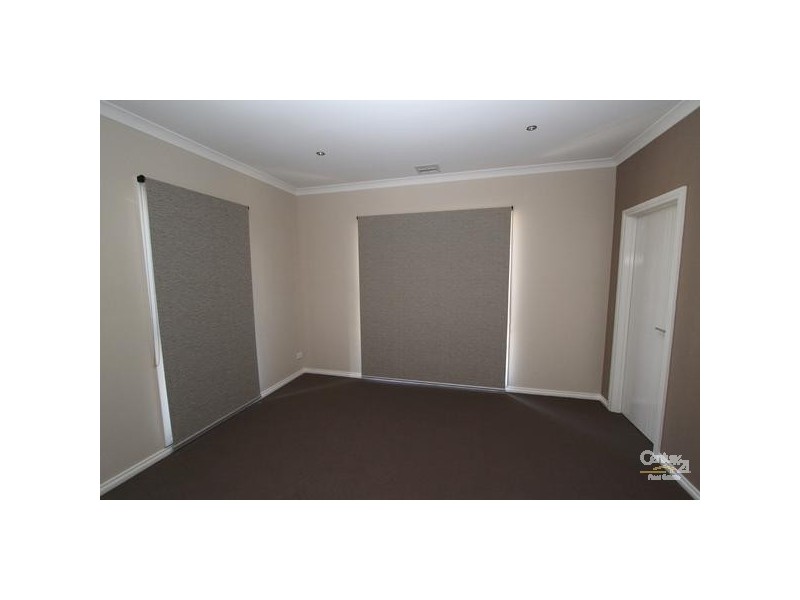 1/184 Blackburn Road, Doncaster East VIC 3109