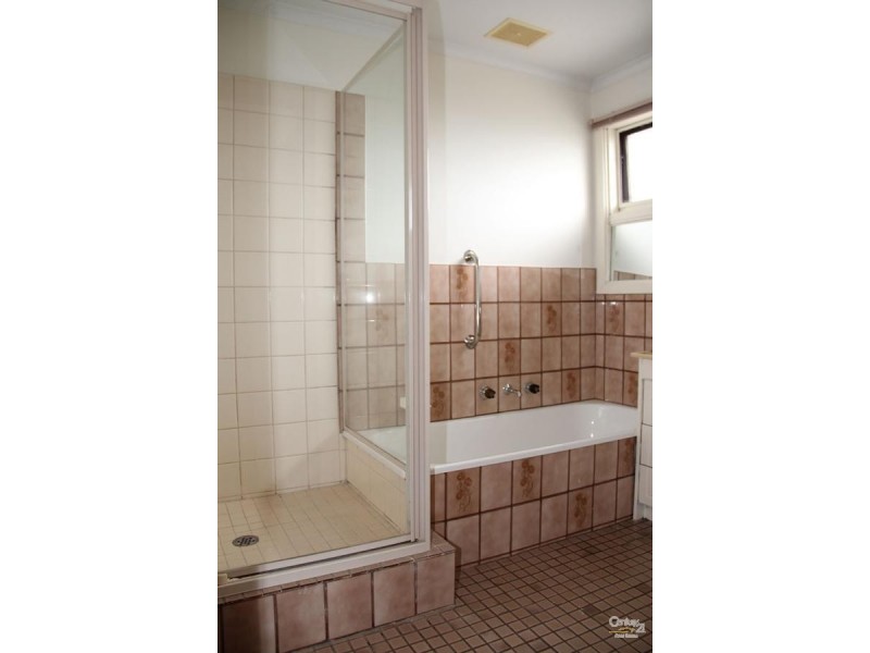 Unit 11/ 30 Thomas Street, Doncaster East VIC 3109