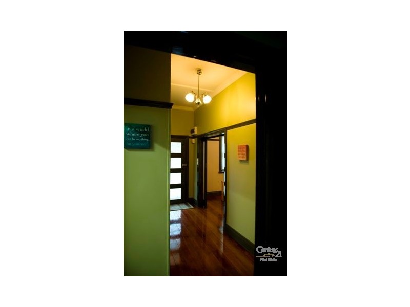 213 Whitehorse Road, Blackburn VIC 3130