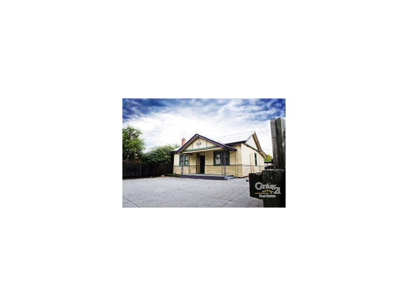 213 Whitehorse Road, Blackburn VIC 3130