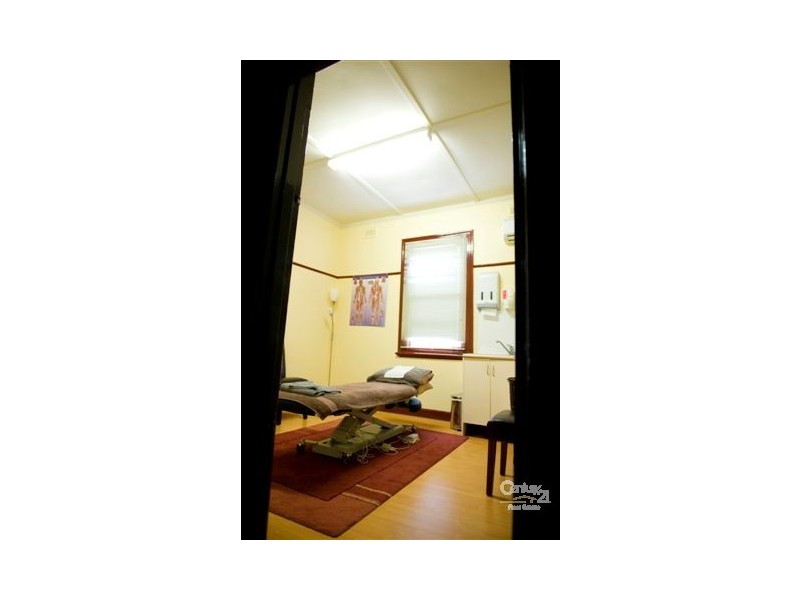 213 Whitehorse Road, Blackburn VIC 3130