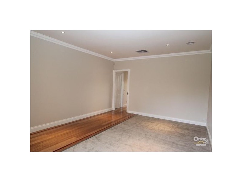 Unit 1, 6 Bella Court, Doncaster East VIC 3109