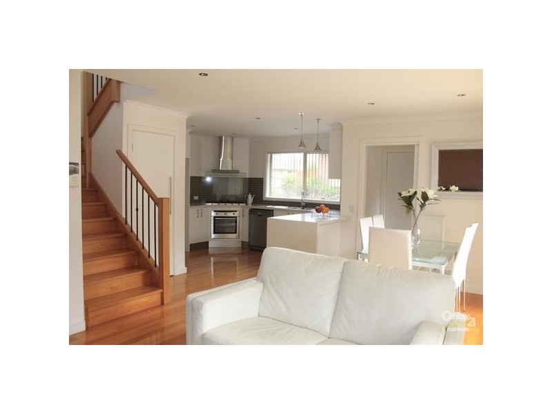 1/6 Dianne Street, Doncaster East VIC 3109