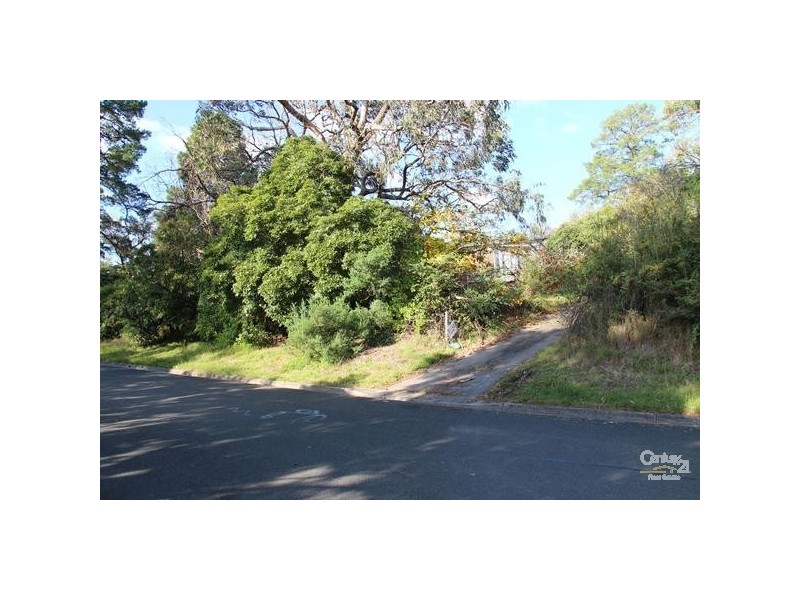 26 Alma Avenue, Ferntree Gully VIC 3156