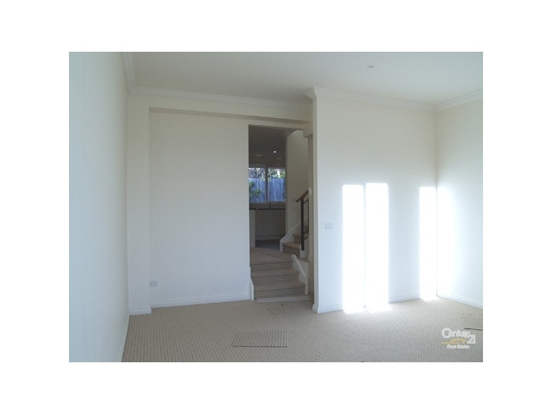 28 BLACKBURN ROAD, Doncaster East VIC 3109