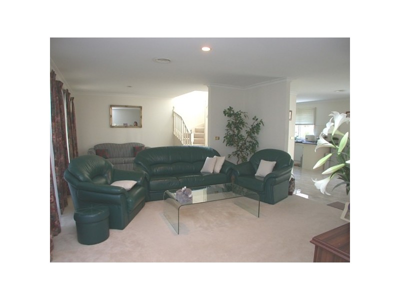 Unit 1/ 1-3 Frank Street, Doncaster VIC 3108