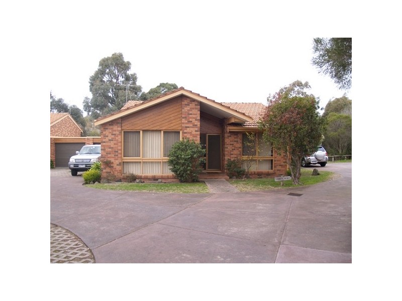 8/32 Ballamore Cres, Doncaster VIC 3108