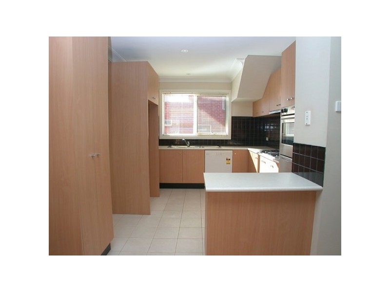 1/425 Station Street, Box Hill VIC 3128