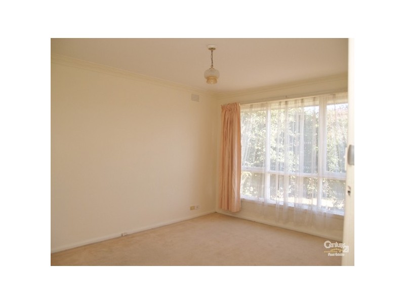 172 Dunne Street, Kingsbury VIC 3083