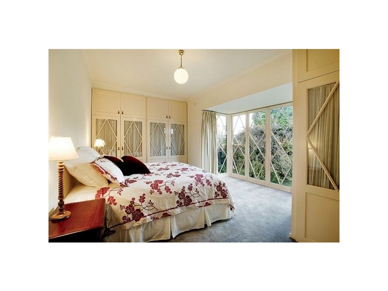 249 Brighton Road, Elwood VIC 3184