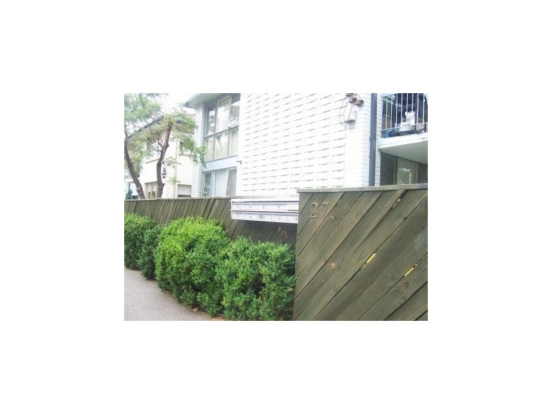 17/23-27 Docker Street, Elwood VIC 3184