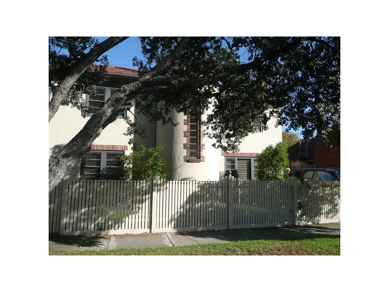 1/20A Albion Street, St Kilda East VIC 3183