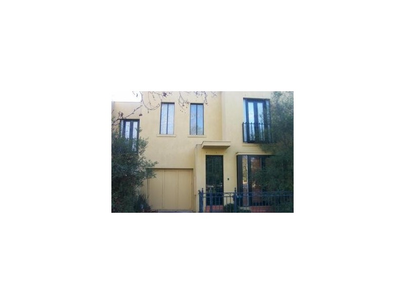 76 Byron Street, Elwood VIC 3184