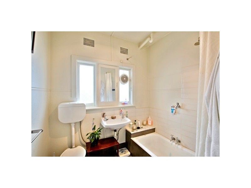 8/31 Eildon Road, St Kilda VIC 3182