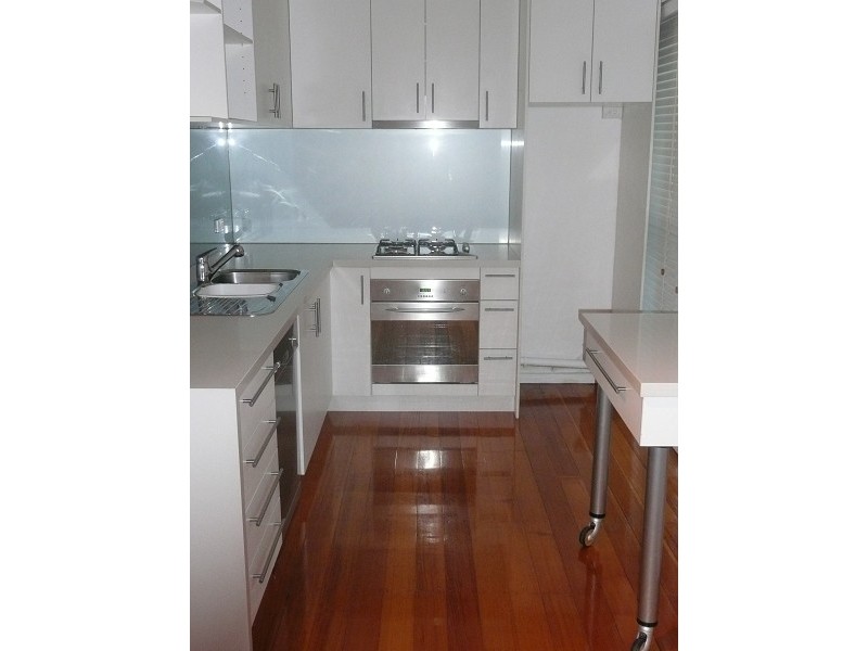 9/45a Ormond Esplanade, Elwood VIC 3184