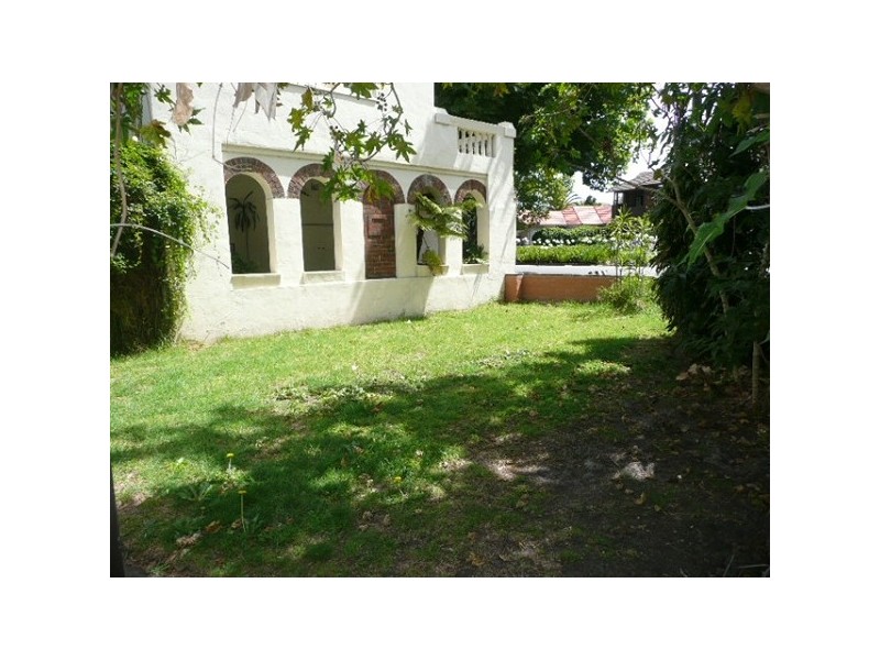 1/27 Gordon Avenue, Elwood VIC 3184