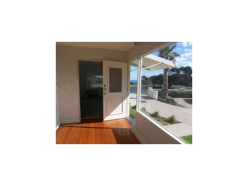 1/19-21 Ormond Esplanade, Elwood VIC 3184