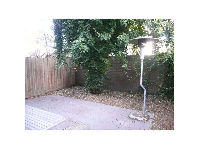 86 Broadway, Elwood VIC 3184