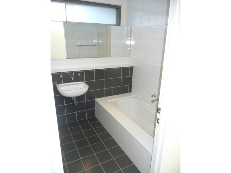 86 Broadway, Elwood VIC 3184