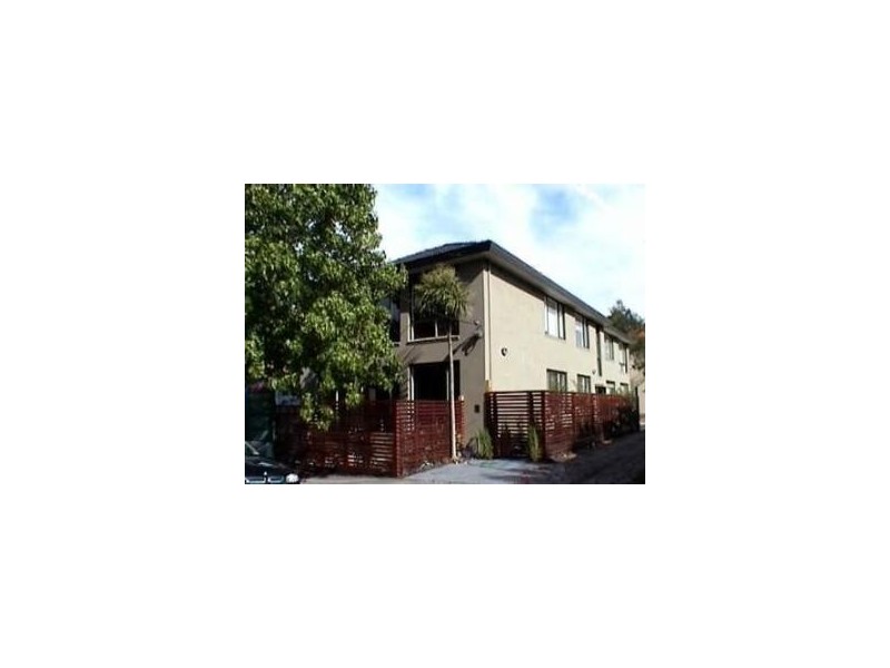 1/16 Coleridge Street, Elwood VIC 3184