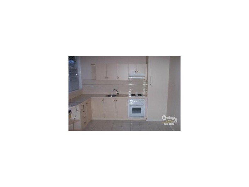 1/244 Barkly Street, St Kilda VIC 3182