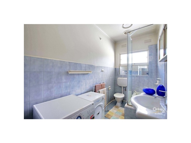 12/25 Docker Street, Elwood VIC 3184