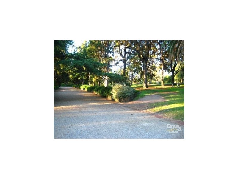 22/27 Dickens Street, Elwood VIC 3184