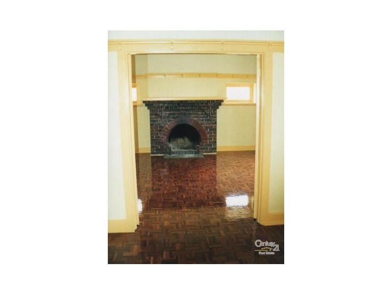 2/43 Dickens Street, Elwood VIC 3184