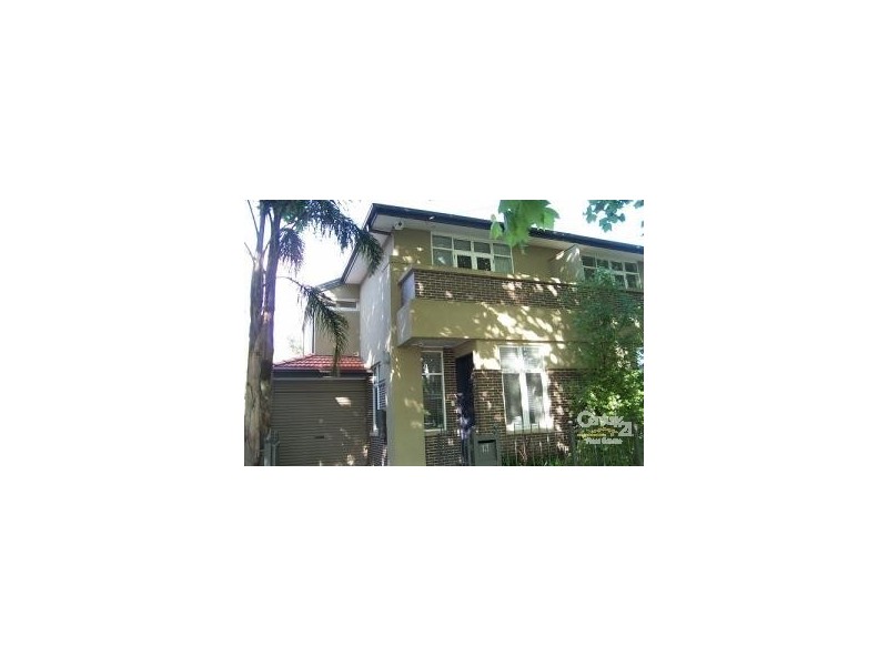 13 Goldsmith Street, Elwood VIC 3184