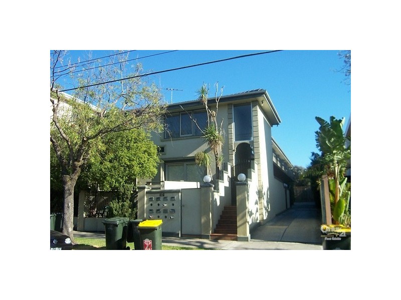 3/99 Spray Street, Elwood VIC 3184